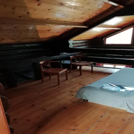 Chalet Near With Pool, Cleaning Included
