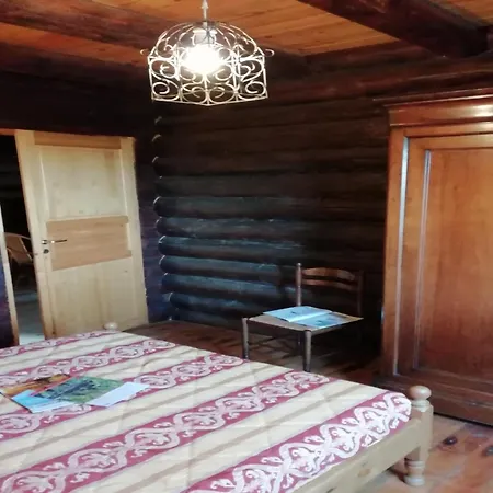 Near With Pool, Cleaning Included