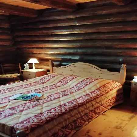 Chalet Near With Pool, Cleaning Included